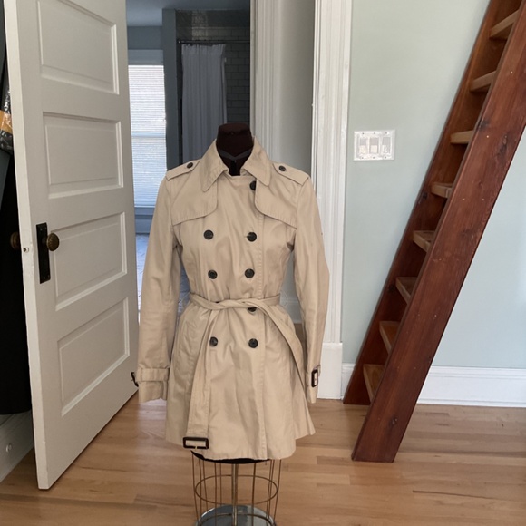 Banana Republic Factory Trench Coat Size S - Picture 3 of 10
